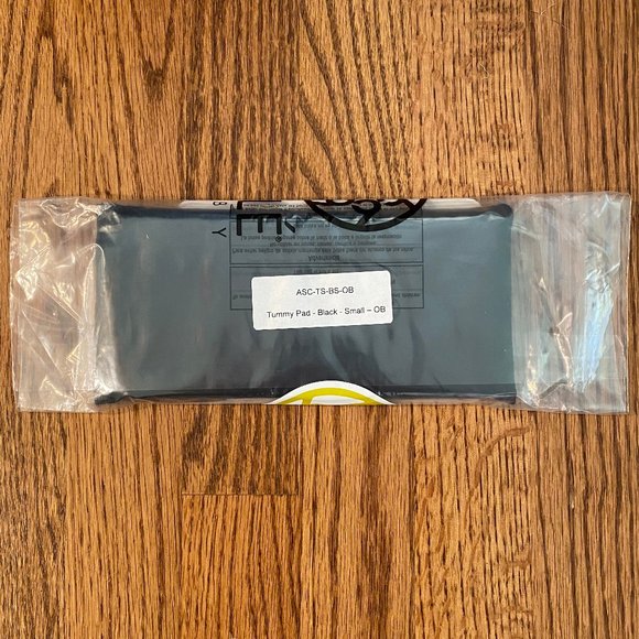 NEW LÍLLÉbaby Tummy Pad - Black & Grey Available - Small - Picture 3 of 9